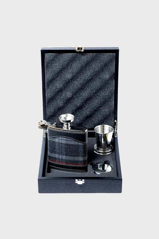 Hebridean Heather Hip Flask Set