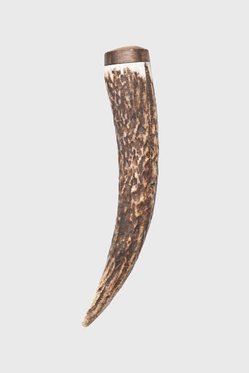 Staghorn Kilt Pin - Walnut Cap