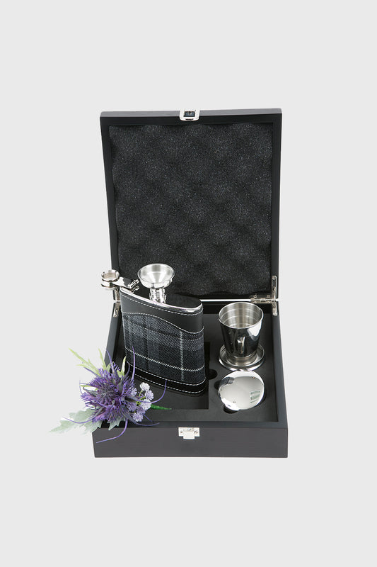 Granite Pride Hip Flask Set
