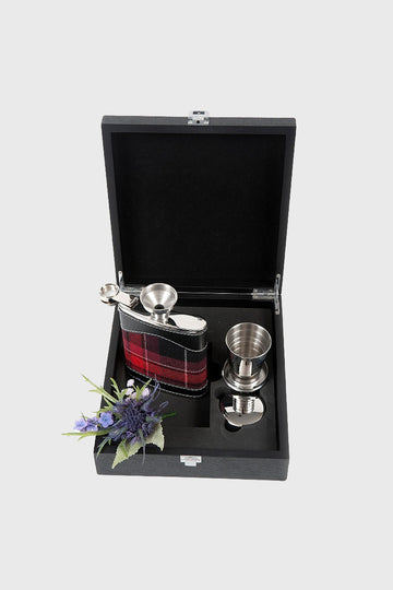 Welsh Pride Hip Flask Set