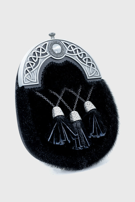 Black Seal & Celtic Sporran