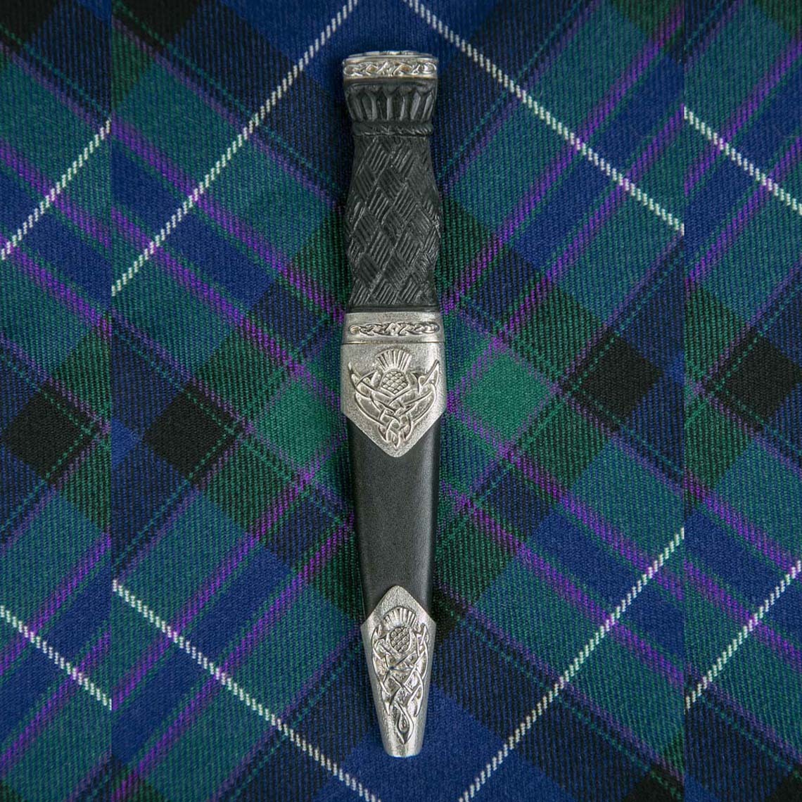 Celtic Swirl and Thistle Sgian Dubh